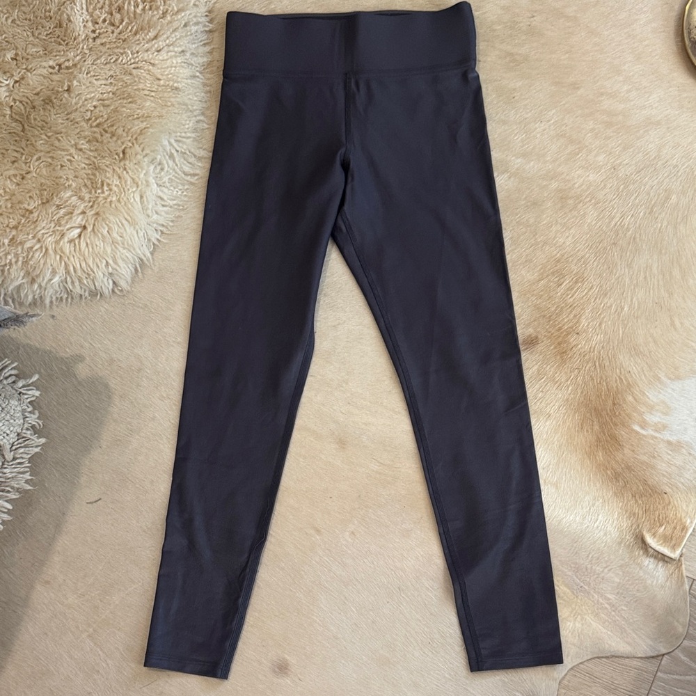 Grey liquid leggings